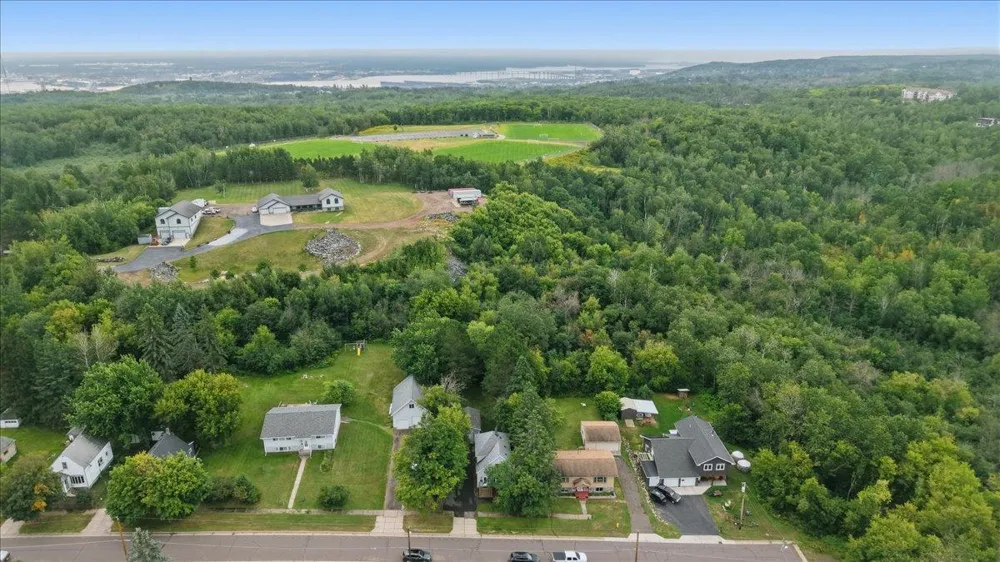 128 W Quince Street Duluth, MN 55811