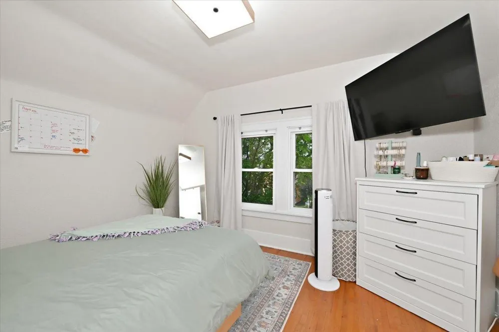 128 W Quince Street Duluth, MN 55811