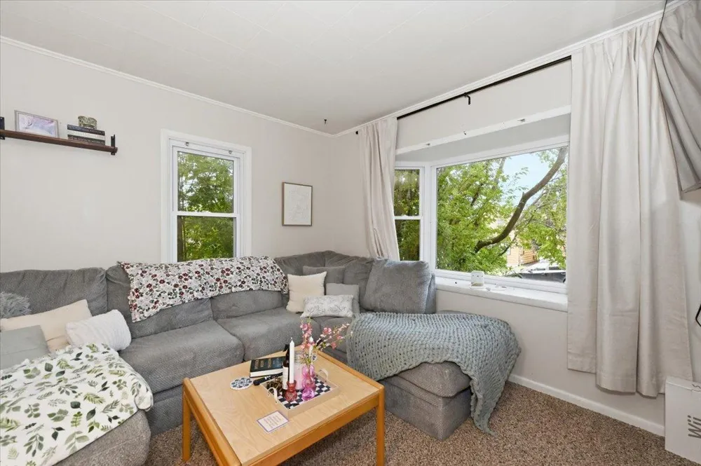 128 W Quince Street Duluth, MN 55811