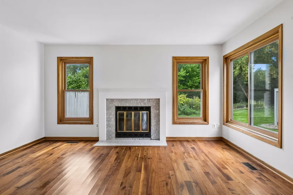 1405 Granada Trail Oakdale, MN 55128