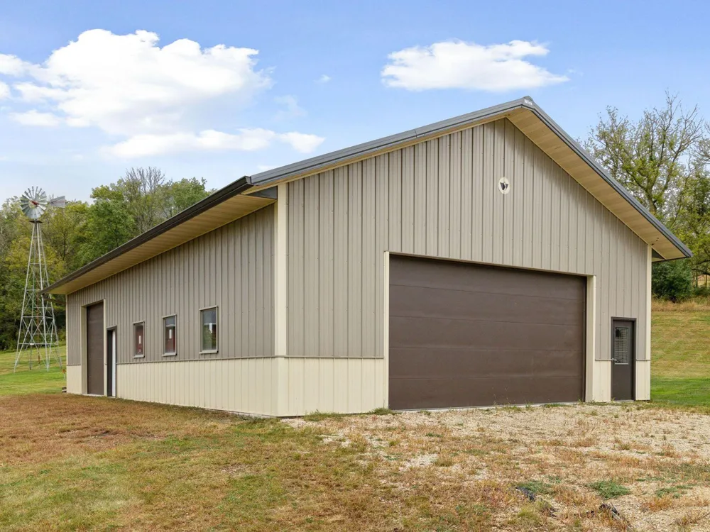 5907 County Road 105 NW Byron, MN 55920