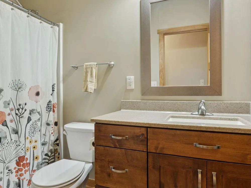 5907 County Road 105 NW Byron, MN 55920