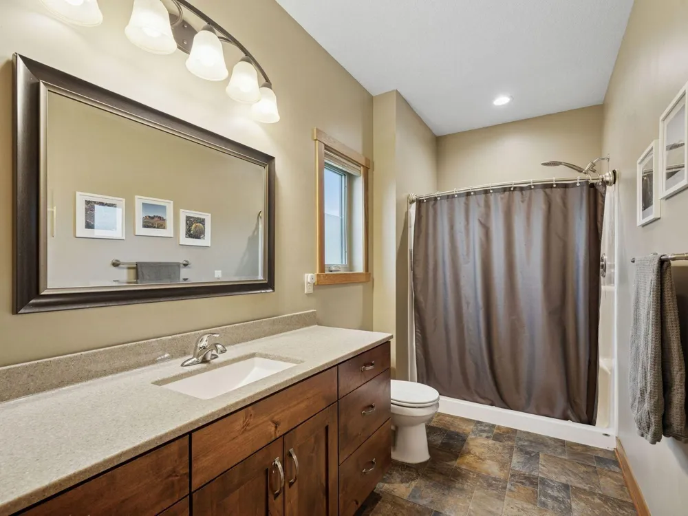 5907 County Road 105 NW Byron, MN 55920