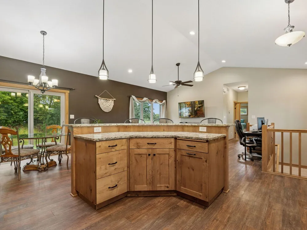 5907 County Road 105 NW Byron, MN 55920