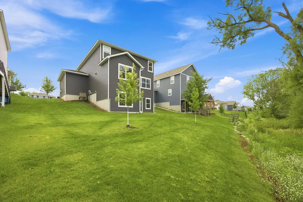 14653 Dallas Lane Dayton, MN 55327