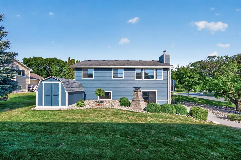 1112 Legion Street S Shakopee, MN 55379