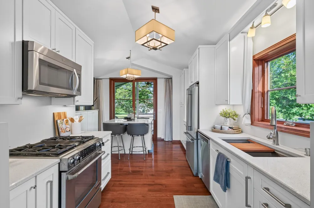 1112 Legion Street S Shakopee, MN 55379