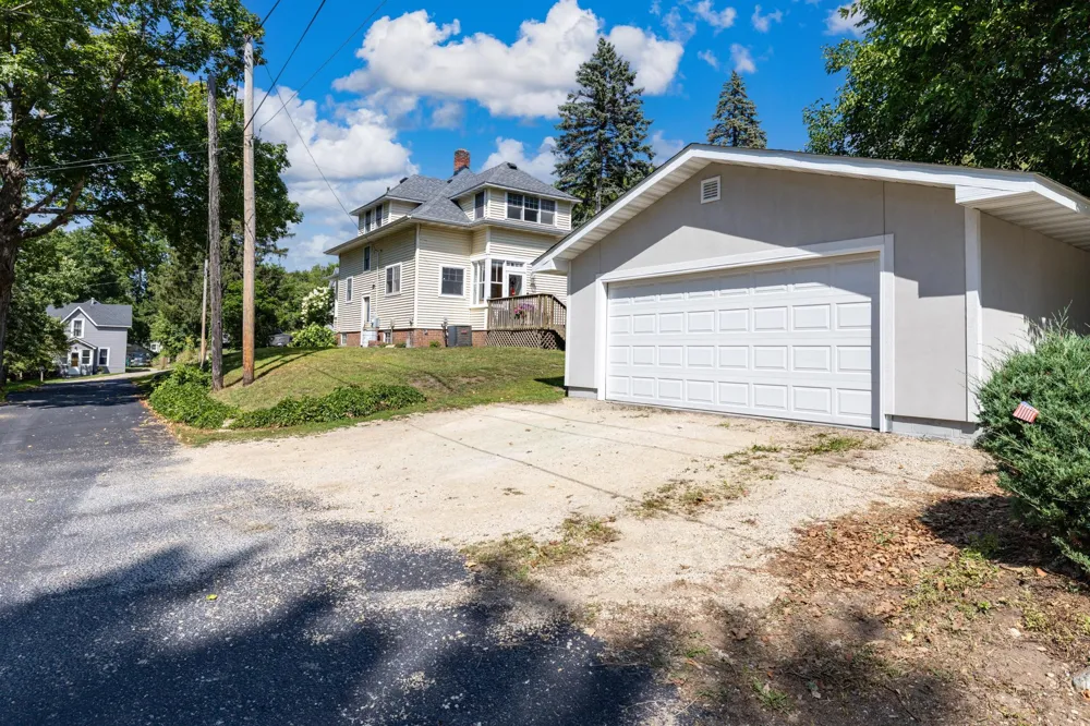 115 Mill Street E Cannon Falls, MN 55009
