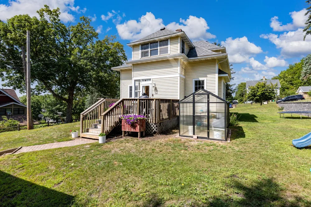 115 Mill Street E Cannon Falls, MN 55009