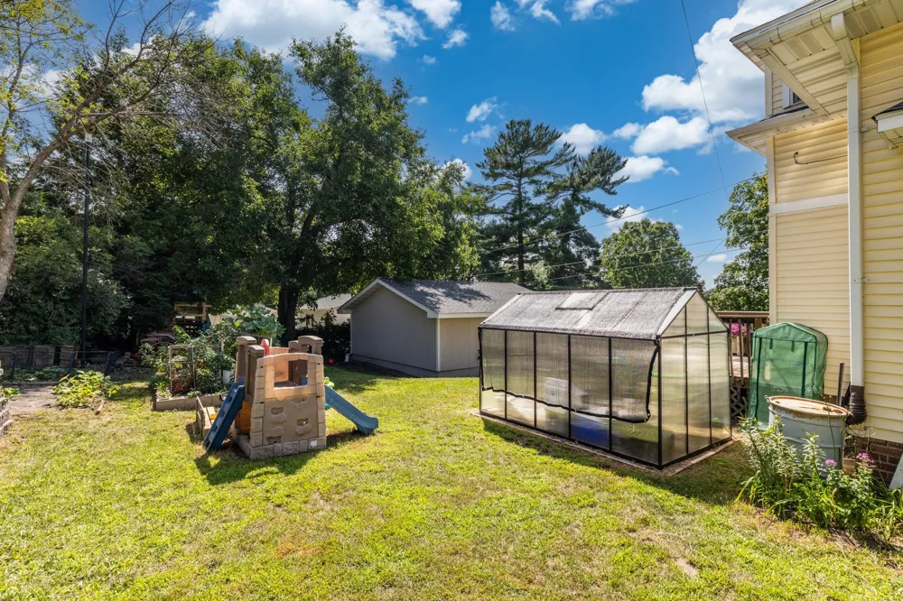 115 Mill Street E Cannon Falls, MN 55009
