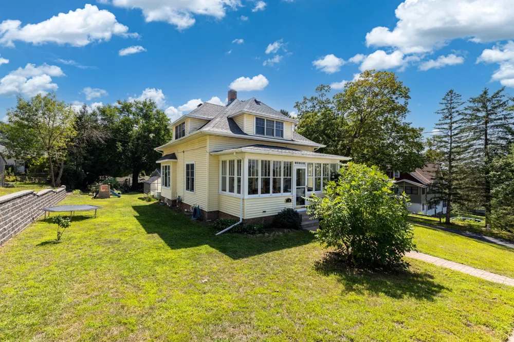115 Mill Street E Cannon Falls, MN 55009