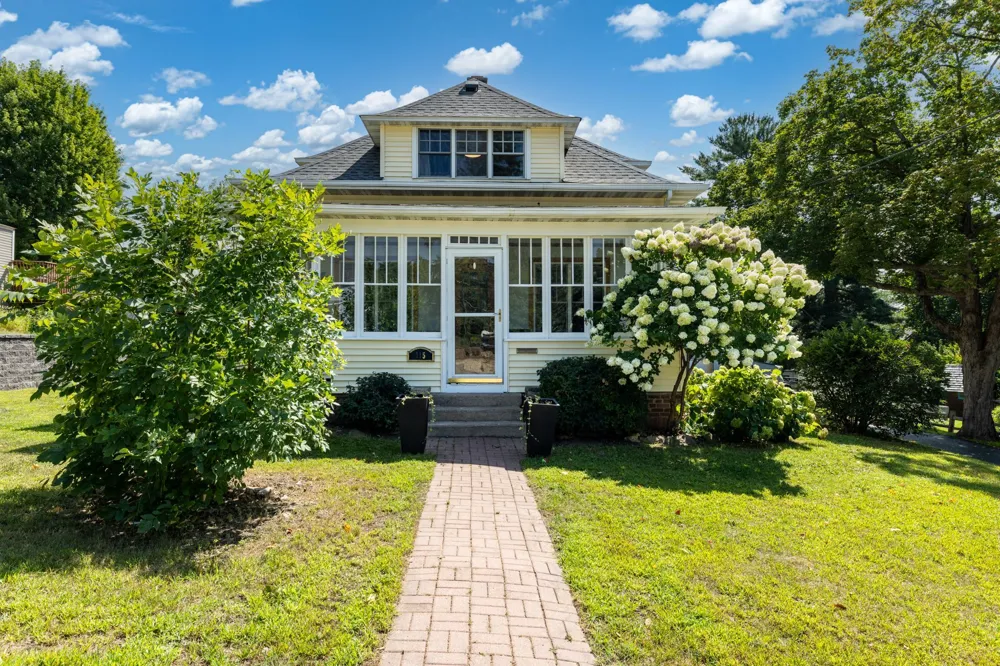 115 Mill Street E Cannon Falls, MN 55009