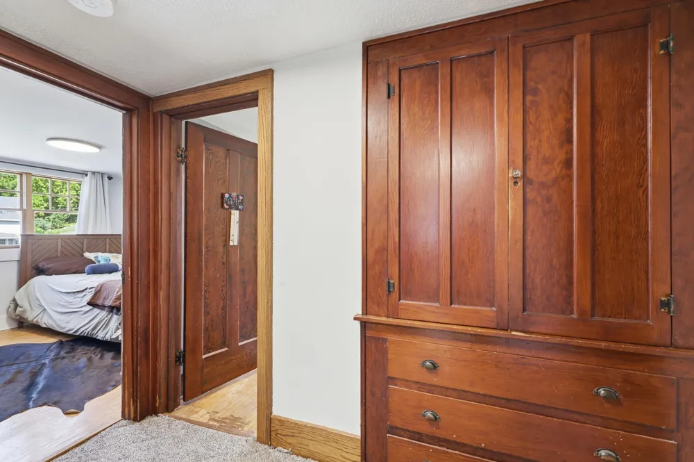 115 Mill Street E Cannon Falls, MN 55009