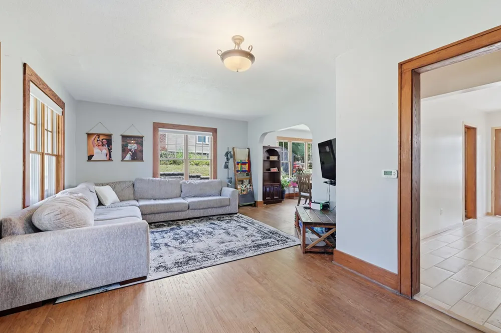 115 Mill Street E Cannon Falls, MN 55009