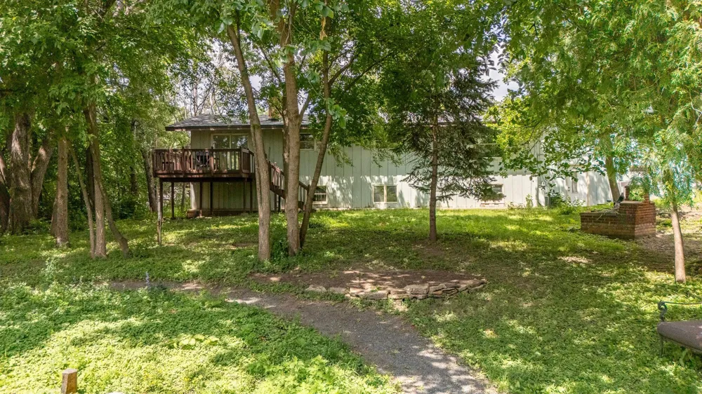 1212 44 1/2 AVENUE NE Columbia Heights, MN 55421