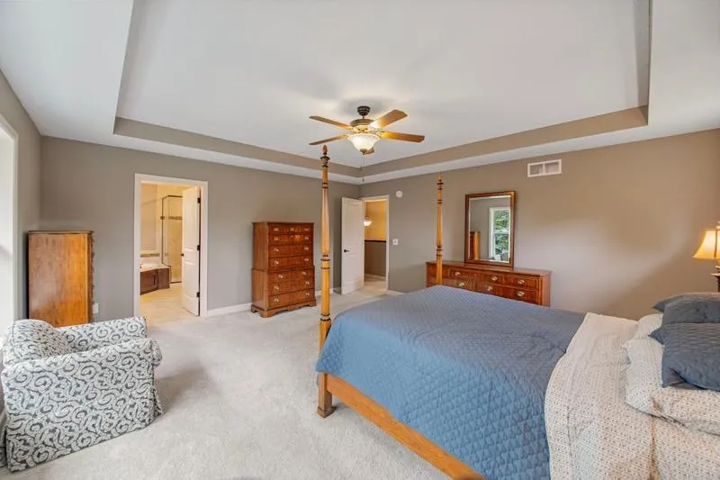 2460 White Pine Way Stillwater, MN 55082