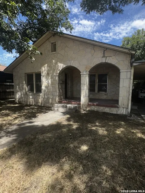 105 Hot Wells Blvd