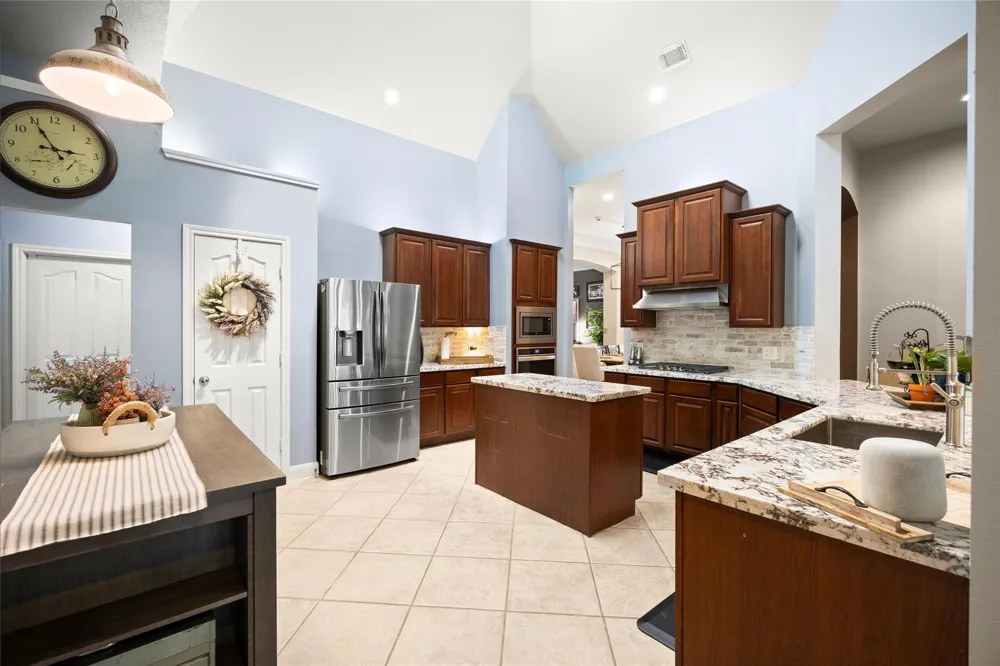 1710 Windy Brook Lane League City, TX 77573