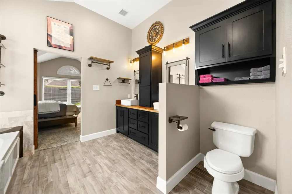 1710 Windy Brook Lane League City, TX 77573