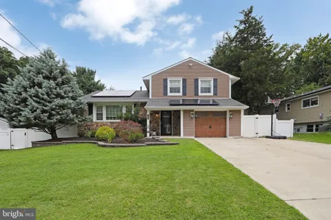 10 FORREST DR
