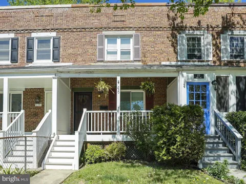 230 EVANS LANE