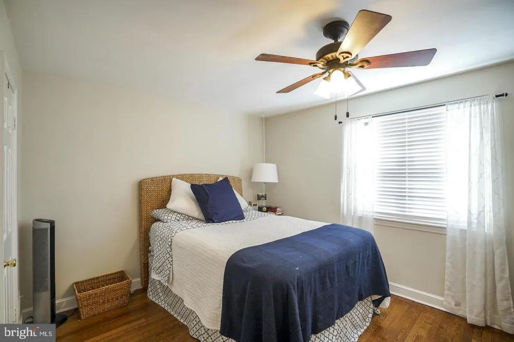 230 EVANS LANE Alexandria, VA 22305