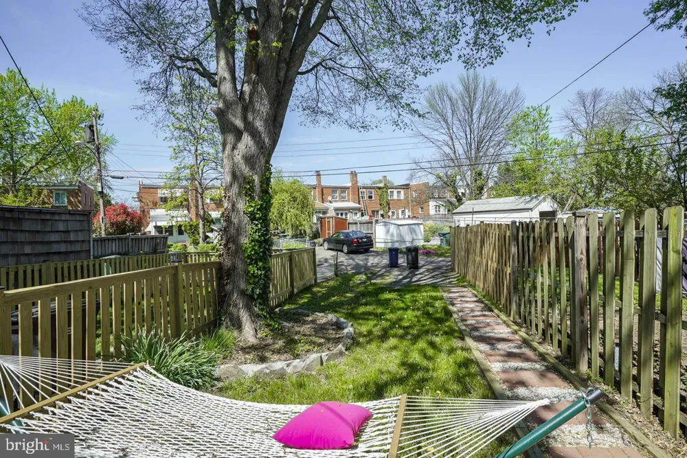 230 EVANS LANE Alexandria, VA 22305