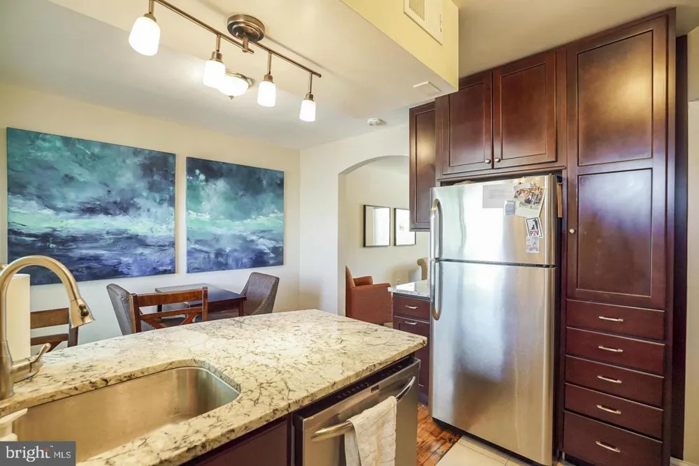 230 EVANS LANE Alexandria, VA 22305