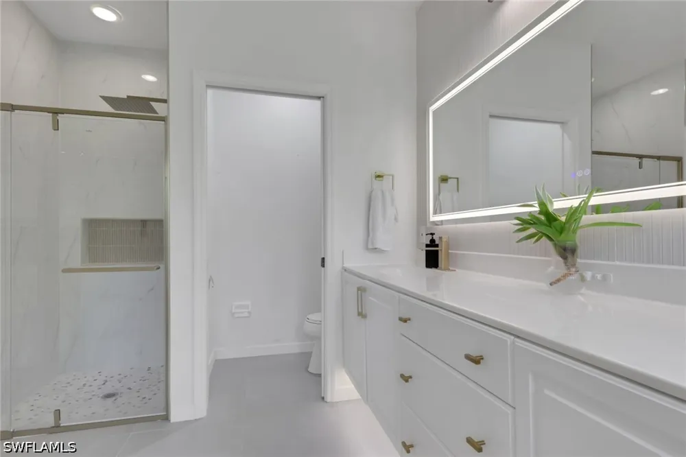 Longshore Way S Naples, FL 34119