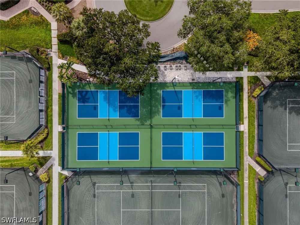 Longshore Way S Naples, FL 34119