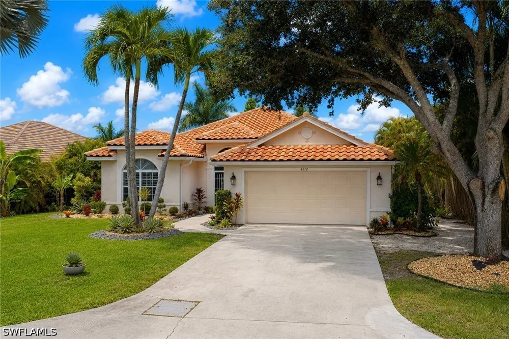 Longshore Way S Naples, FL 34119