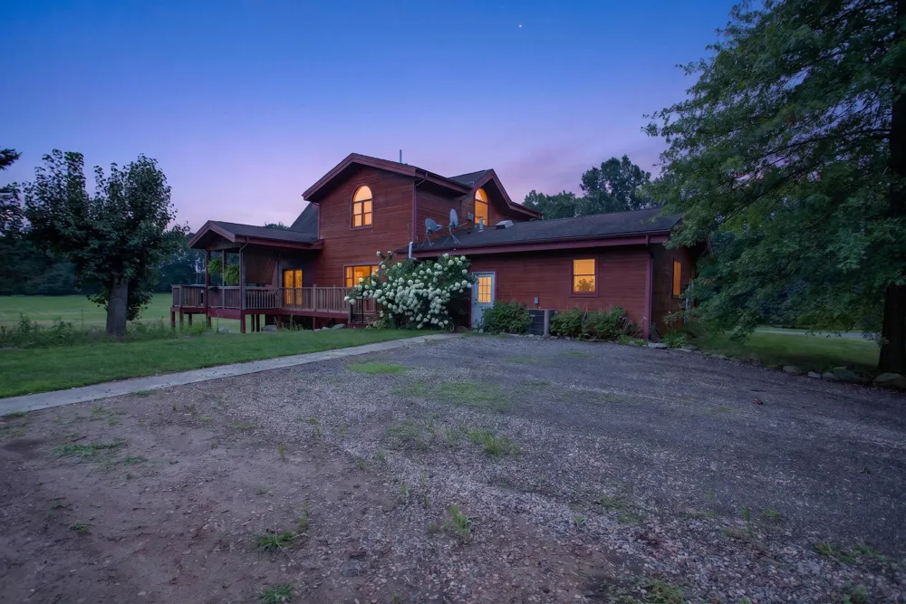 25731 S Dr S Homer, MI 49245