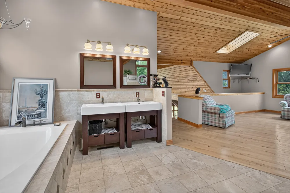 25731 S Dr S Homer, MI 49245