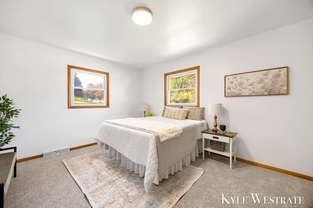 1752 Lake Michigan Drive NW Grand Rapids, MI 49504