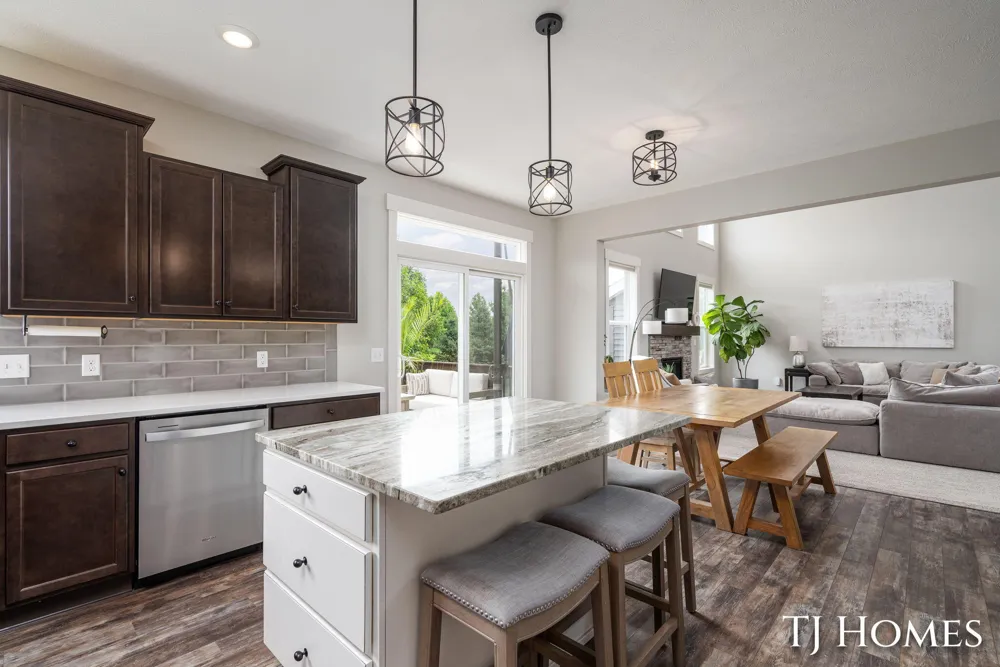 6200 Kuiper Drive SW Grandville, MI 49418