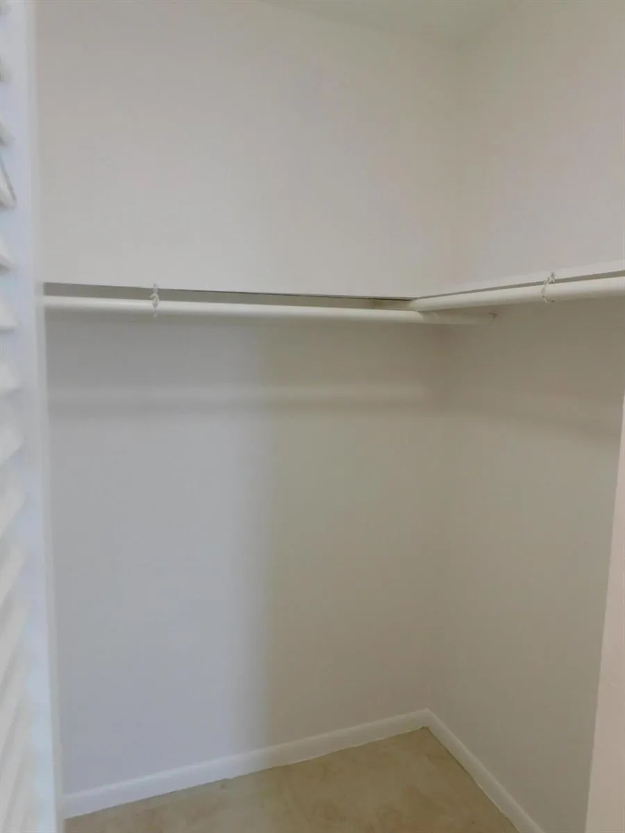 640 SE 2nd Avenue #103 Boynton Beach, FL 33435