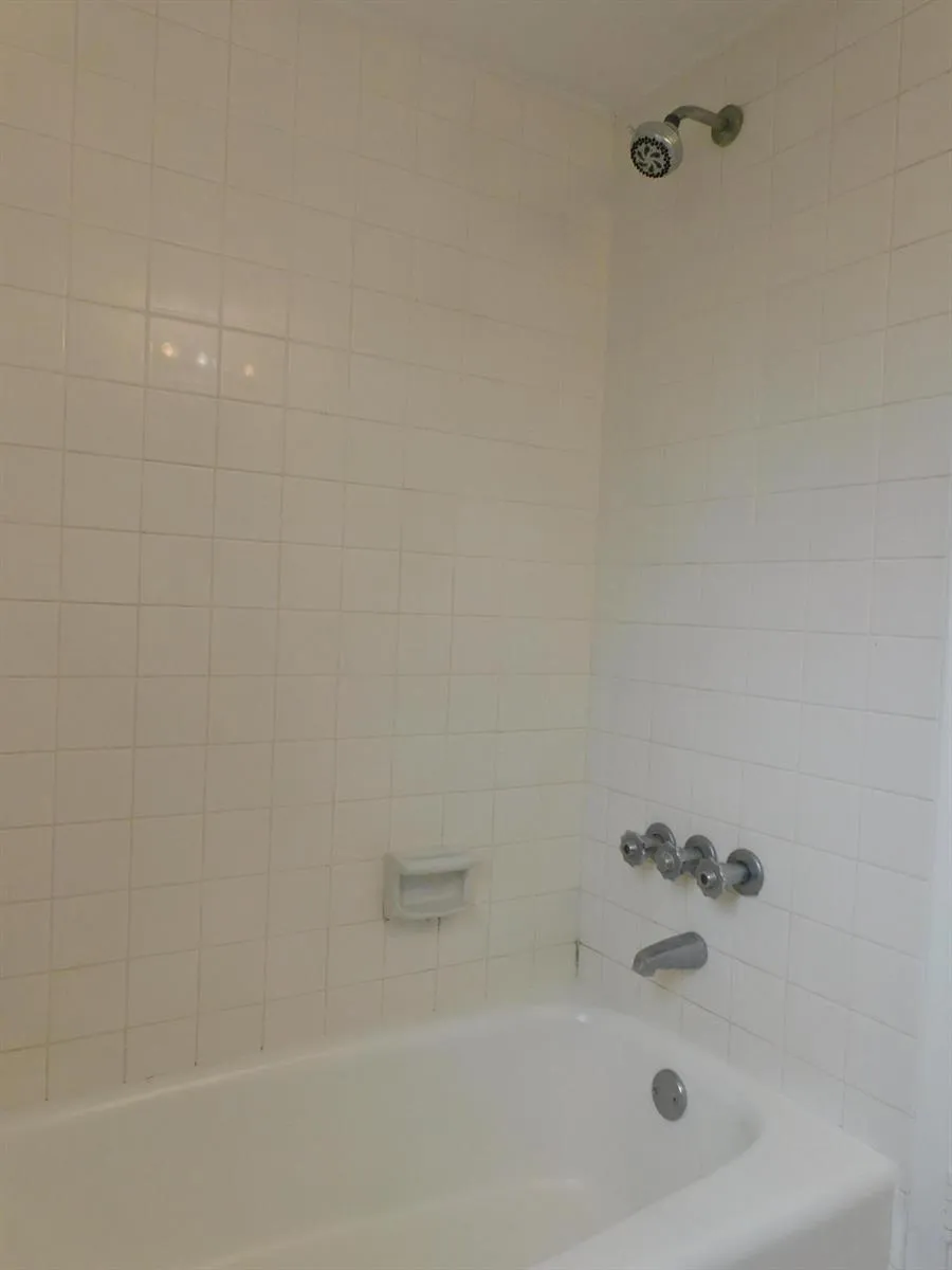 640 SE 2nd Avenue #103 Boynton Beach, FL 33435