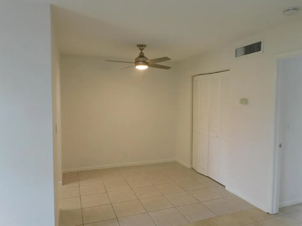 640 SE 2nd Avenue #103 Boynton Beach, FL 33435