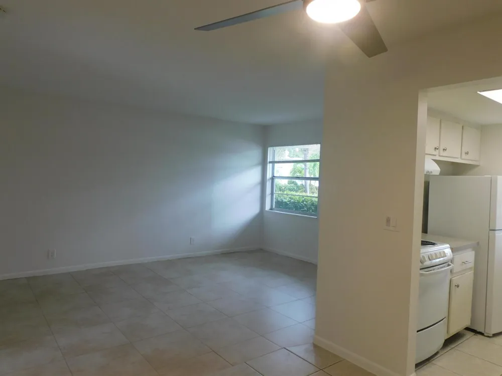 640 SE 2nd Avenue #103 Boynton Beach, FL 33435