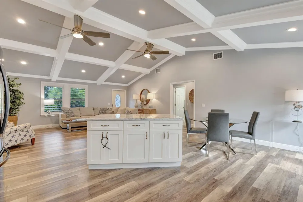 10600 SE Gomez Avenue Hobe Sound, FL 33455