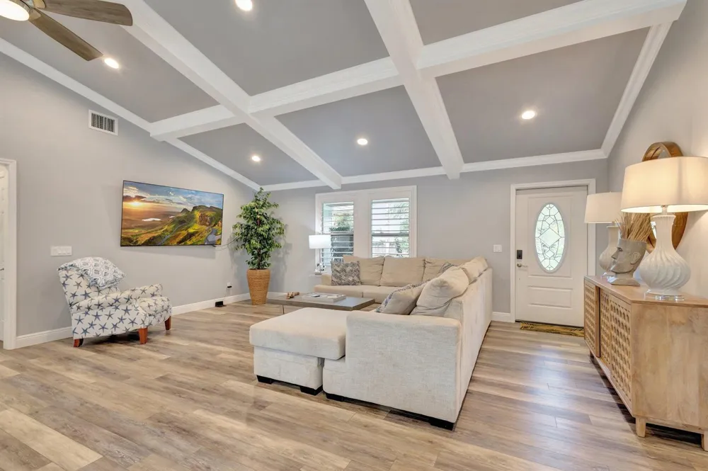 10600 SE Gomez Avenue Hobe Sound, FL 33455