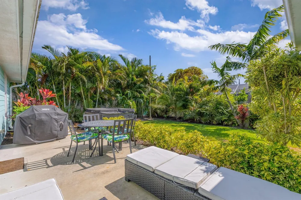 10600 SE Gomez Avenue Hobe Sound, FL 33455