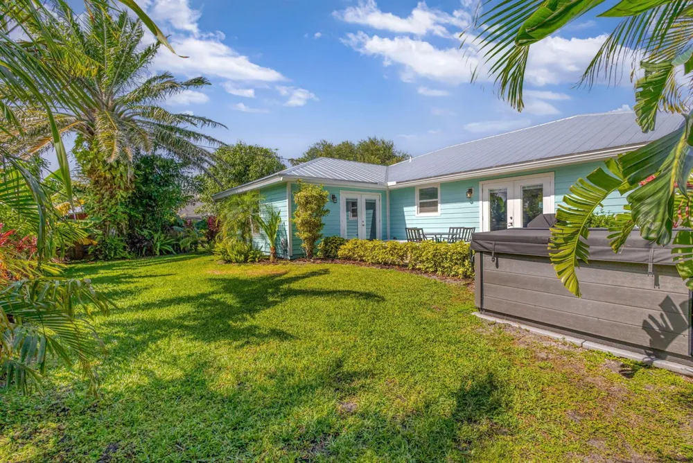 10600 SE Gomez Avenue Hobe Sound, FL 33455