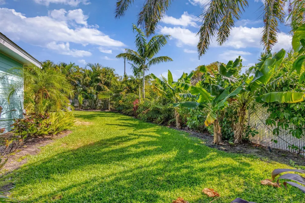 10600 SE Gomez Avenue Hobe Sound, FL 33455
