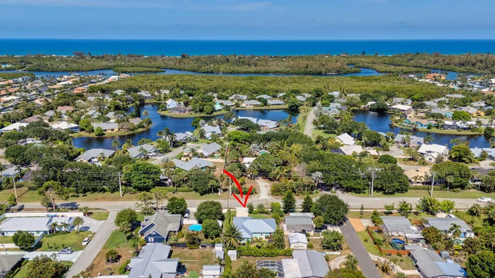 10600 SE Gomez Avenue Hobe Sound, FL 33455