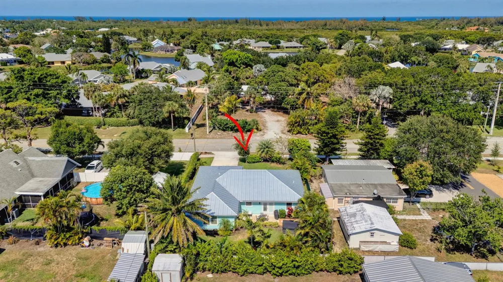 10600 SE Gomez Avenue Hobe Sound, FL 33455