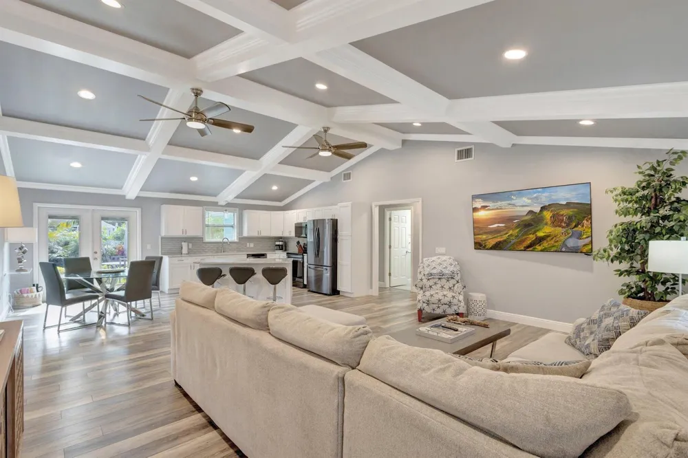 10600 SE Gomez Avenue Hobe Sound, FL 33455
