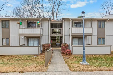 2250 Sunderland Road #23B