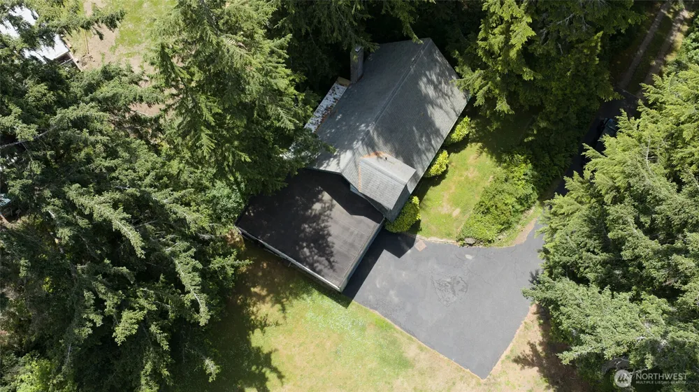 2782 State Rt 109 Ocean Shores, WA 98569