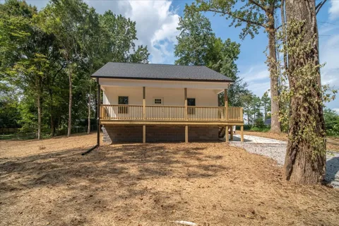 290 Devin Dr